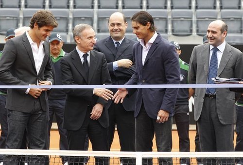 Rafa:I have a sexy patch, right?