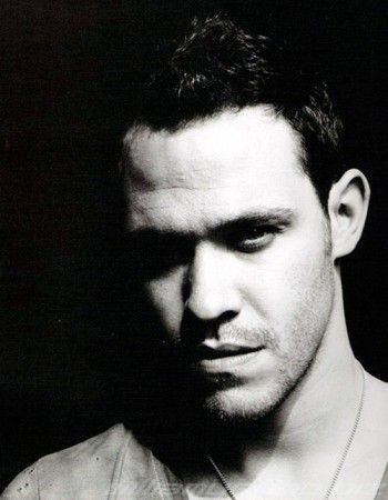  Will Young
