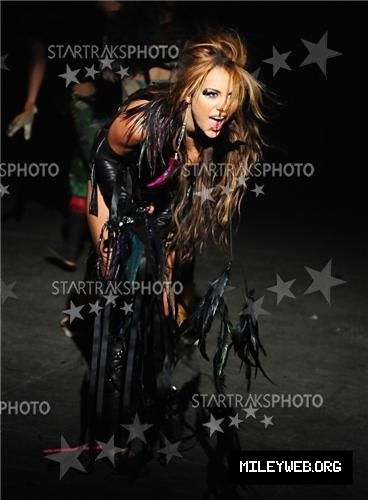  'Can't Be Tamed' Official Musica Video Stills