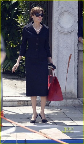  Angelina Jolie is Ferragamo Fabulous