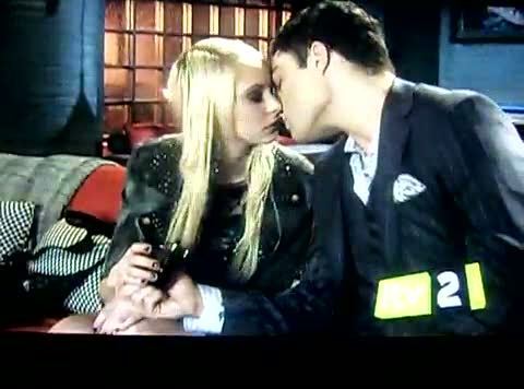 Chuck and Jenny kiss (season 3 finale)