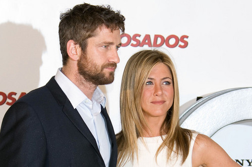  Jennifer Aniston and Gerard Butler in Spain