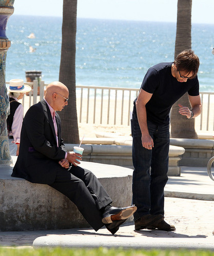  07/05/2010 - David and Evan filming Cali at Venice пляж, пляжный