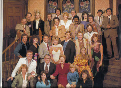  1982 Cast Picture