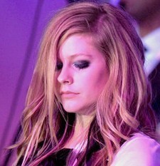  Avril latest شبیہیں