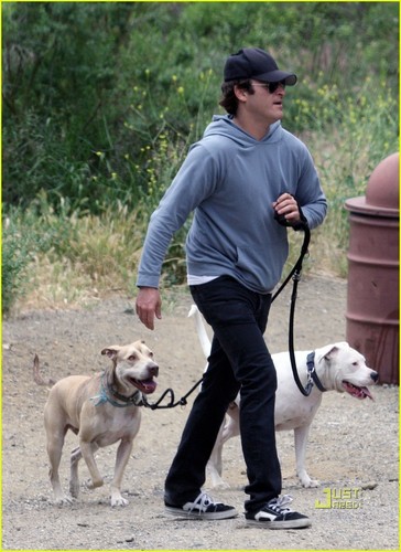  Joaquin with his perros