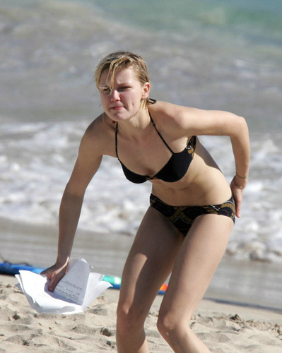  Kirsten: The đồ bơi, áo tắm Edition