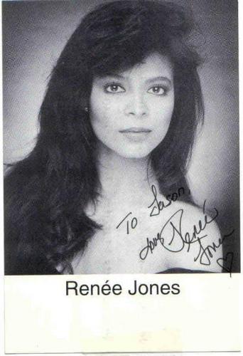  Renee Jones / Lexie