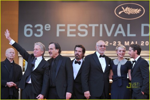  Carey Mulligan: 'Wall 通り, ストリート 2' Premiere at Cannes!