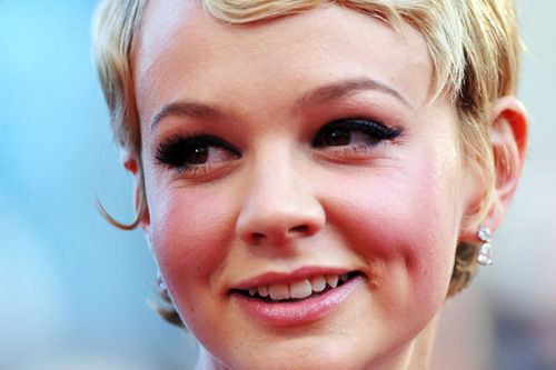  Carey Mulligan: 'Wall rue 2' Premiere at Cannes!