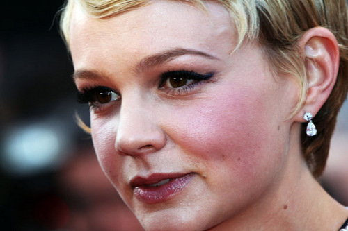  Carey Mulligan: 'Wall mitaani, mtaa 2' Premiere at Cannes!