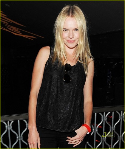  Kate Bosworth: RAY-BAN Red Carpet