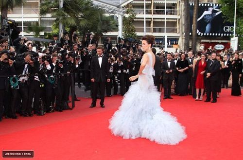  Kate @ Robin капот, худ Premiere - Cannes