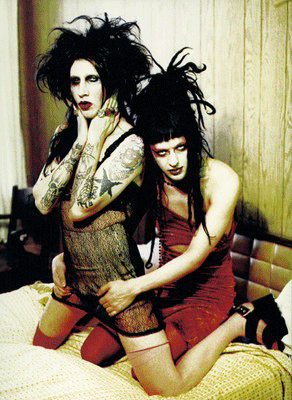  Manson & Twiggy, kinderwhore