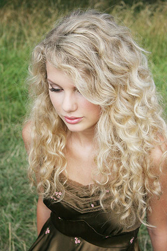  "Taylor Swift" Photoshoot