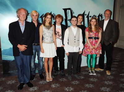  Appearances > 2009 > Harry Potter & The Half Blood Prince : Лондон Photocall