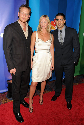  Cole Hauser, Kelli Giddish & Jesse Metcalfe @ 2010 NBC Upfronts
