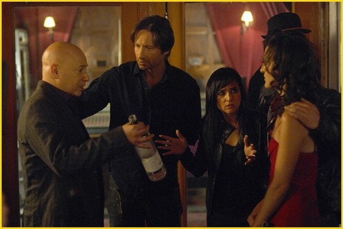 Hank Moody with Friends