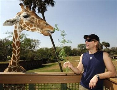  John and giraffe