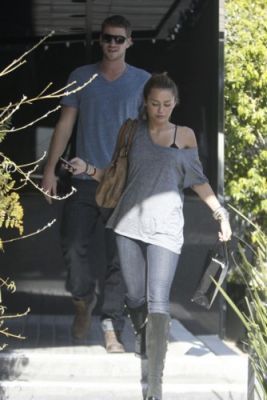  Miley and Liam shopping in Beverly Hills