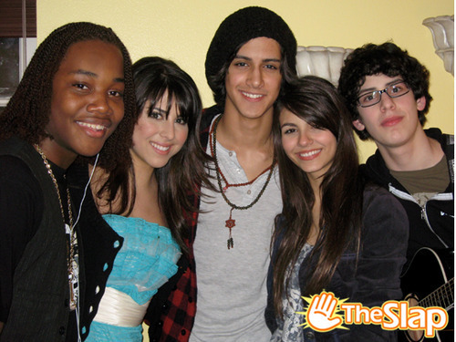 On the Set of 'Victorious'