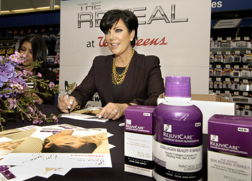  Rejuvicare Launches with Kourtney Kardashian & Kris Jenner in Chicago (May 13th)