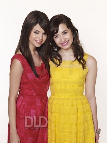 Selena and demi