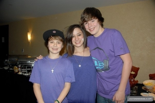  Christian Beadles & 프렌즈 at Justin Bieber's 16th Bday