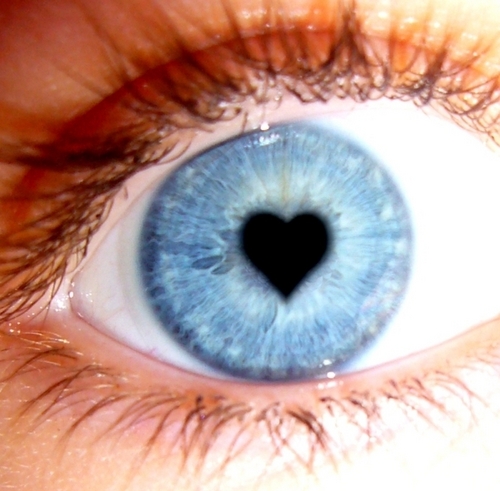  Eye's See amor From Within