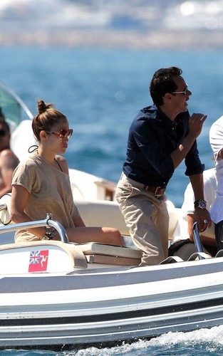  Jennifer Lopez and Marc Anthony: Weekend Boaters