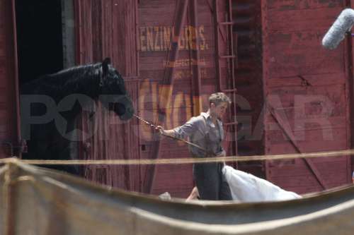  New Robert Pictures on the "Water for Elephants" Set