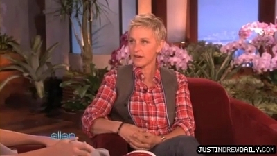  televisão Appearences > Interviews/Performances > 2010 > The Ellen Show (17th May 2010)