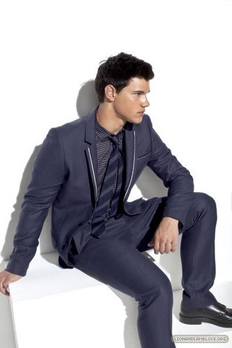  InStyle Outtakes of Taylor Lautner