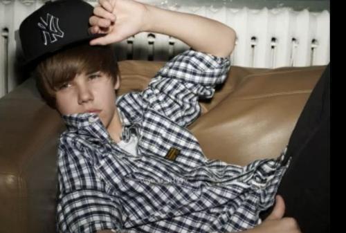  Justin Bieber Seventeen Magazine