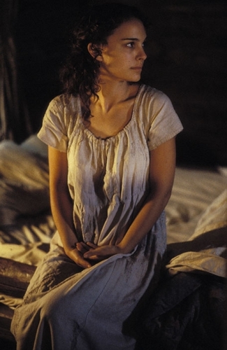  Natalie Portman as Sara