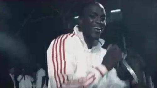  * AWESÖME Akon *