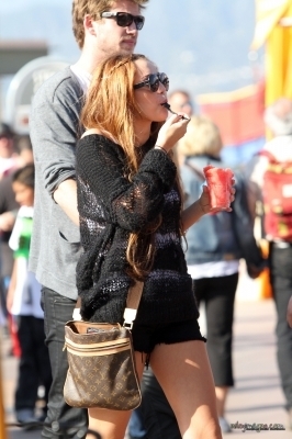  Miley&Liam♥. @ Universal Studios