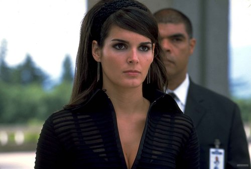  Angie in Agent Cody Banks