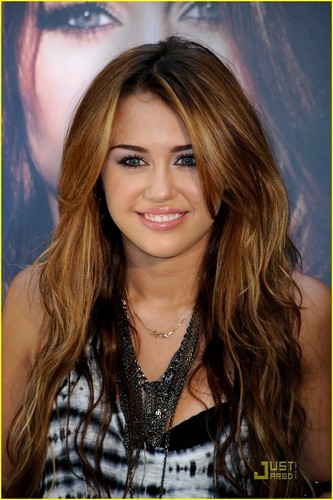  Miley Cyrus is Madrid Marvelous