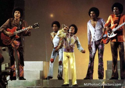 The Jackson 5 Performing