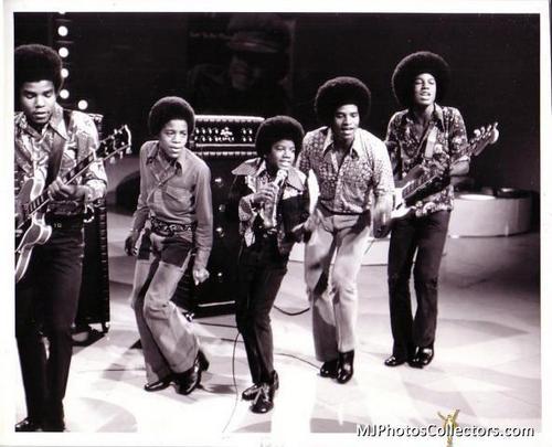  The Jackson 5 Performing