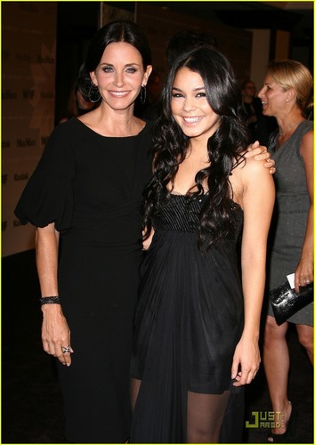  Vanessa Hudgens: Crystal and Lucy Lovely