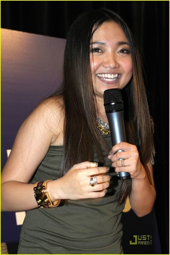  Charice Has the Bieber Fever