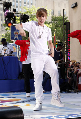 Events > 2010 > June 4th - The Today Show 