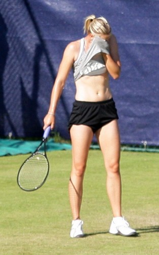  Maria Sharapova in Birmingham (June 3)