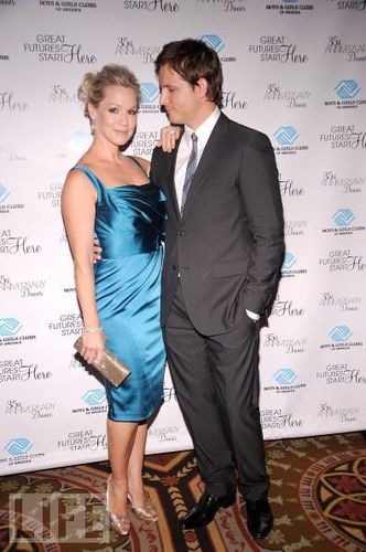  Peter Facinelli and Jennie Garth Charitable Couple