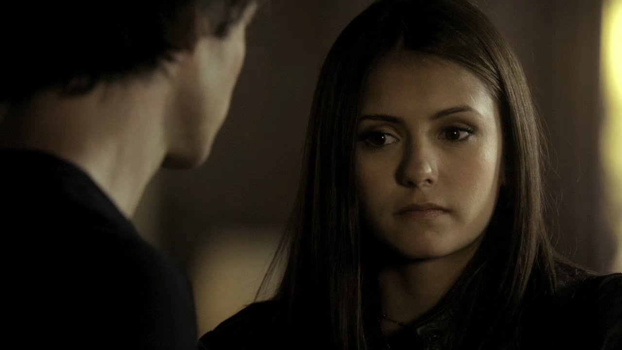 Elena e. TVD 1x06 Katherine.