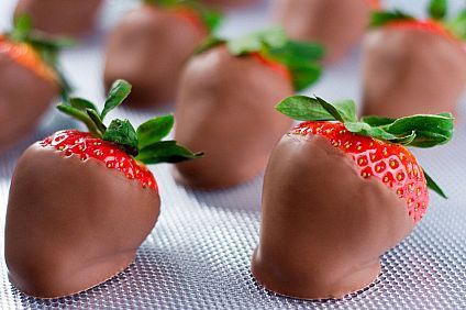  Chocolate And Strawberries For The Garden Party The Makanan Of Cinta <3