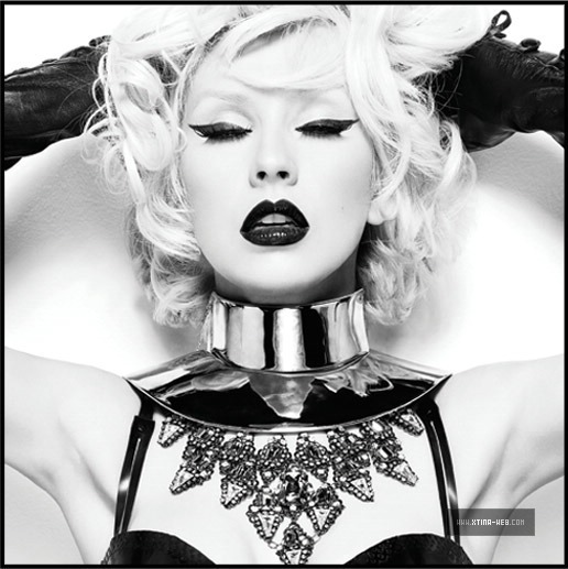 Christina's full bionic photoshoot - Christina Aguilera Photo (12806822 ...