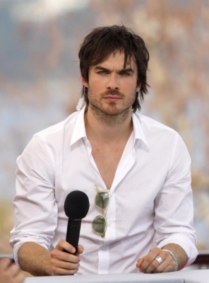  June 8, 2010: Doing an interview outside at the Monte Carlo televisión Festival